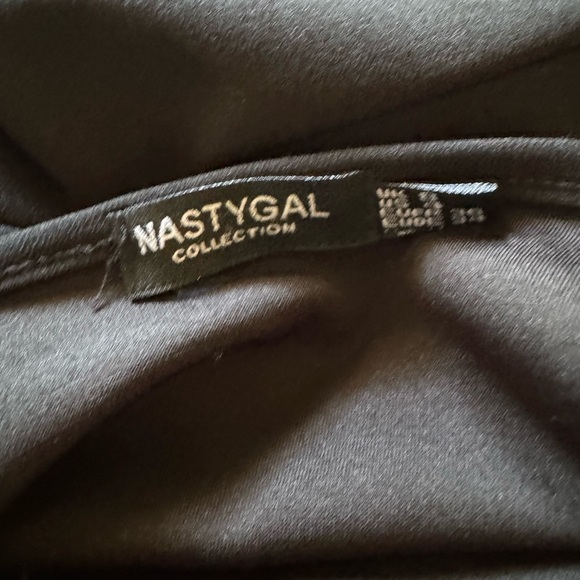 Nasty Gal black strapless bodycon sheath dress, size USA 4 - Picture 4 of 6